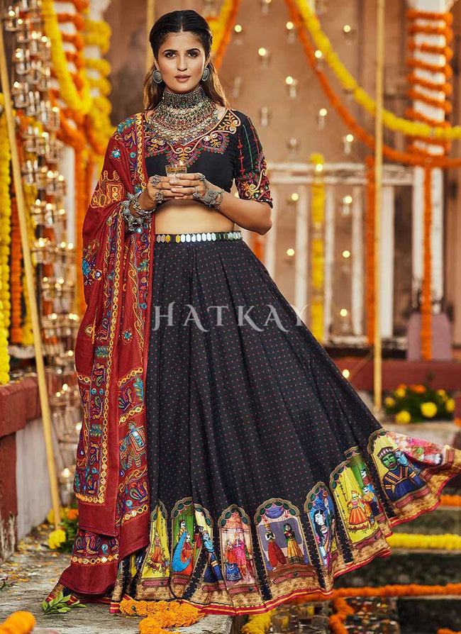 Black Multicoloured Kutchi Embroidered Chaniya Choli