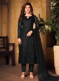 Pakistani Salwar Kameez
