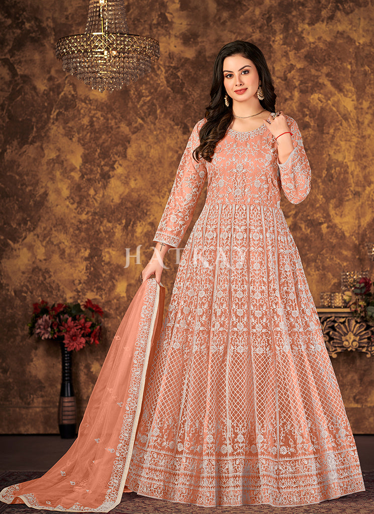 Shop Indian Clothes In USA, UK, Canada, Germany, Mauritius, Singapore With Free Shipping Worldwide.