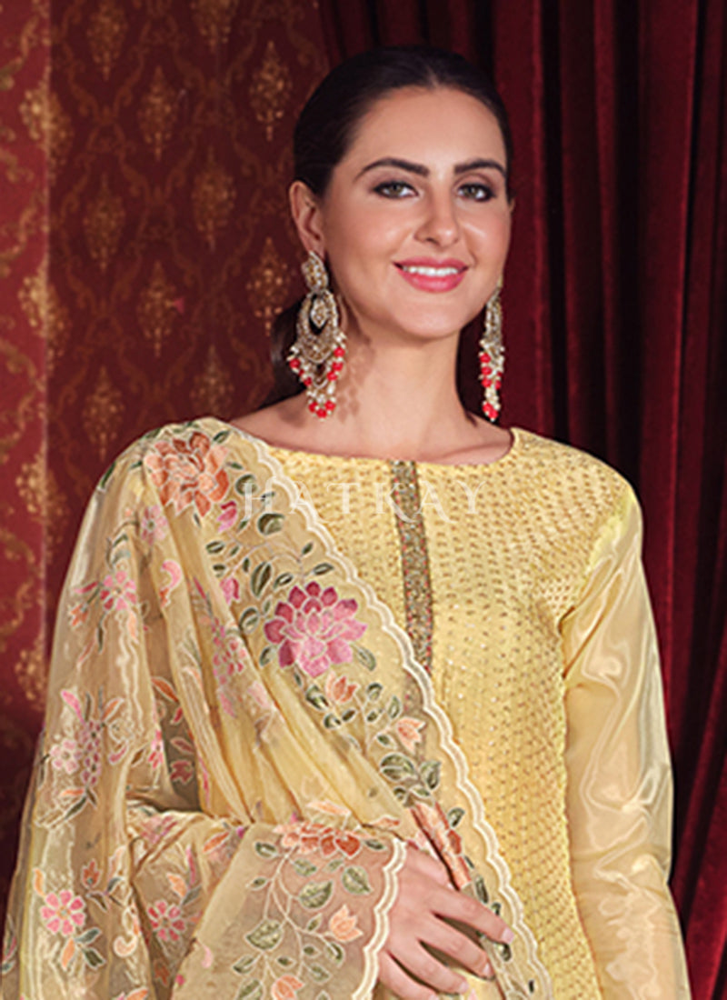Buy Pakistani Suit