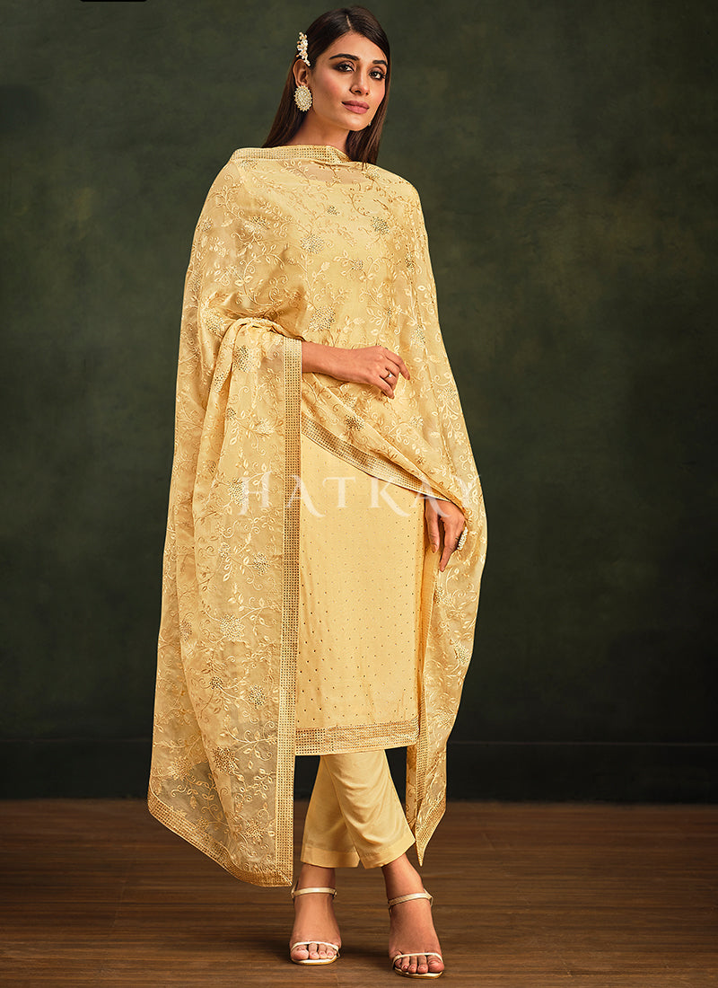 Shop Indian Suits In USA, UK, Canada, Germany, Mauritius, Singapore With Free Shipping Worldwide.