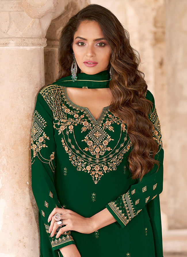 Latest 50 Green Salwar Kameez Designs For Women (2022) - Tips and Beauty |  Combination dresses, Green color combination dresses, Kameez designs