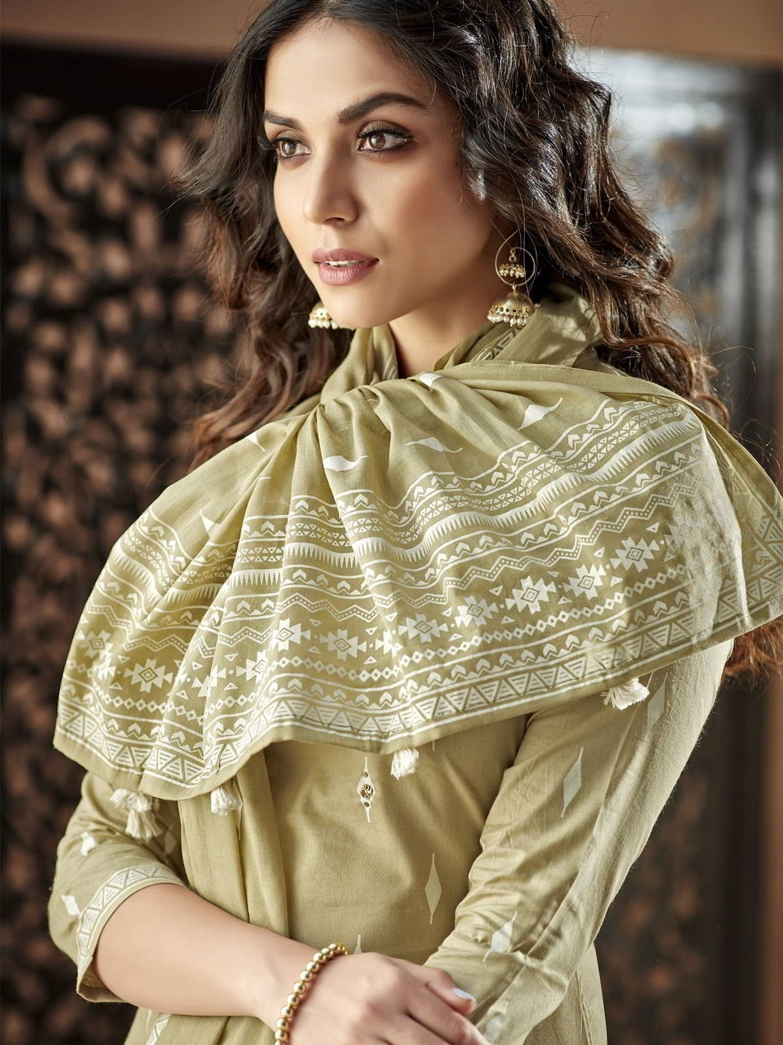 Olive Green Casual Pakistani Pant Suit