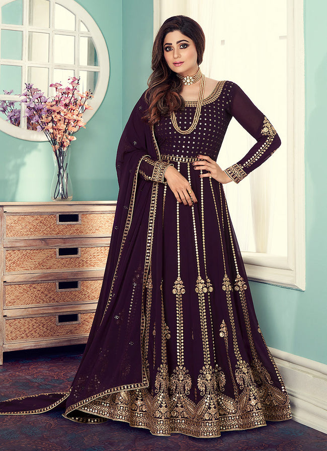 Vega Fashion Mom: Bollywood Celebrities in Designers Anarkali Suits