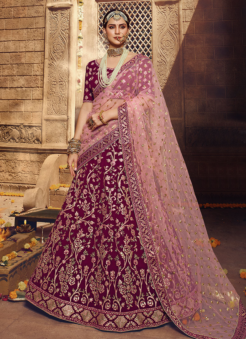 Designer bridal lehenga Makeup by @makeupbyspeastland16 #weddings  #indianbride#indianwedding #… | Indian wedding outfits, Indian bridal dress,  Indian bridal outfits