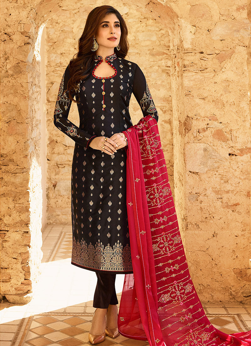 Embroidered Pant Suit