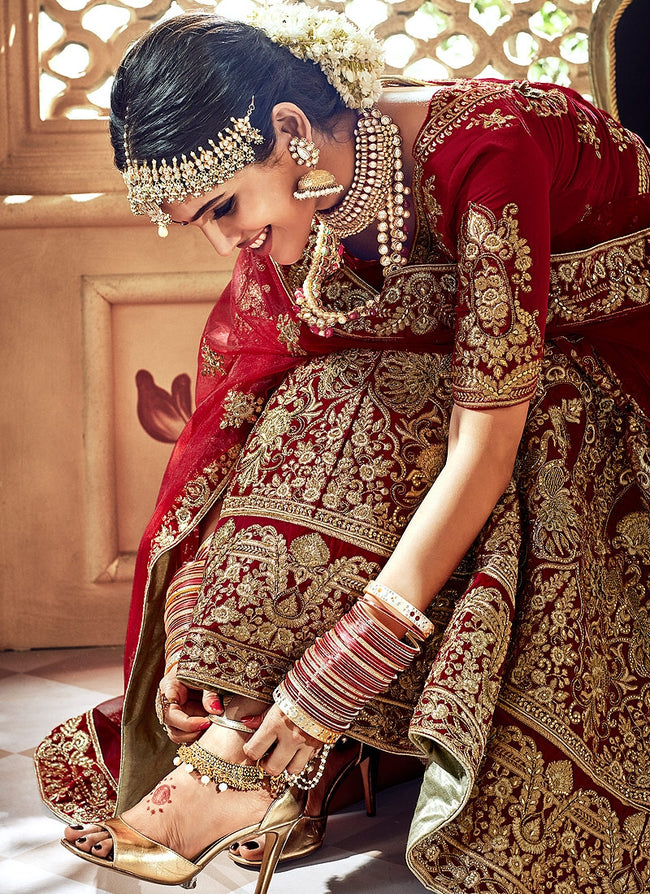 Wedding on sale velvet lehenga